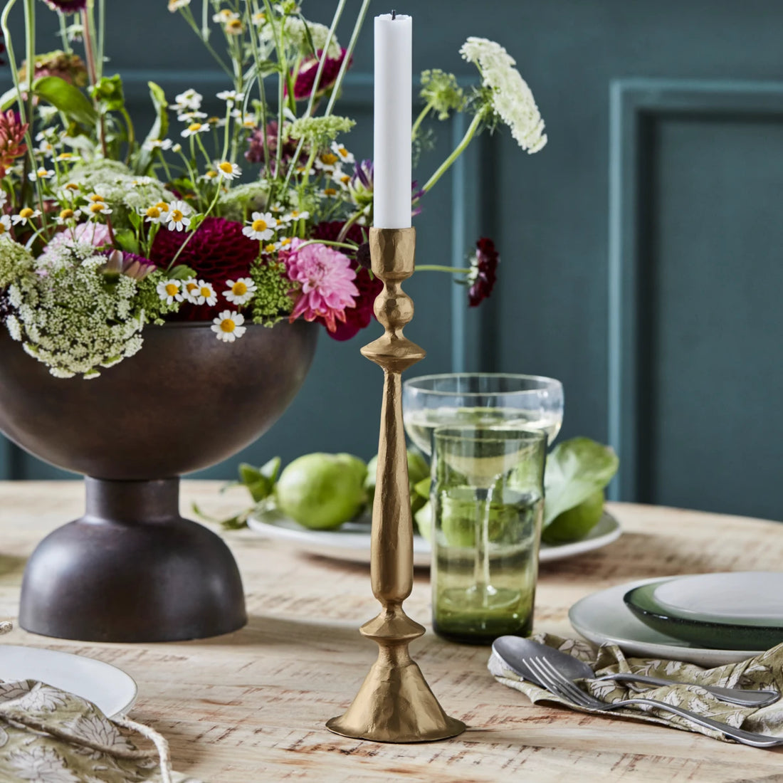 LUMI CANDLE STAND GOLD