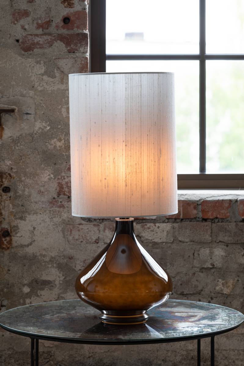 Flavia Negra seda plata 70cm