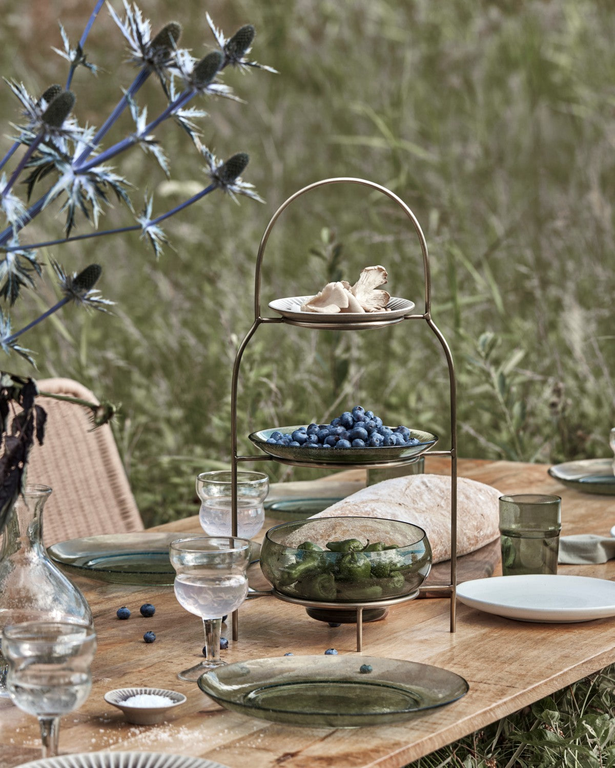 Plate stand Sana Antique brass finish