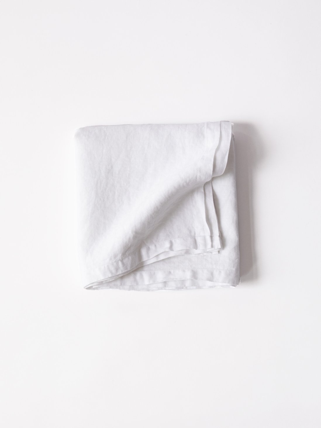 Tablecloth linen 145x270 bleached white