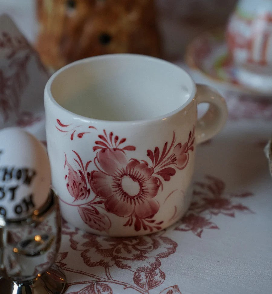 WHIMSICAL ROSE MUG