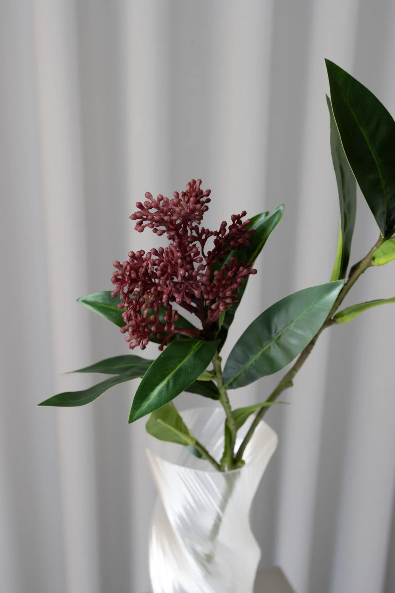 Artificial Skimmia Berry Red