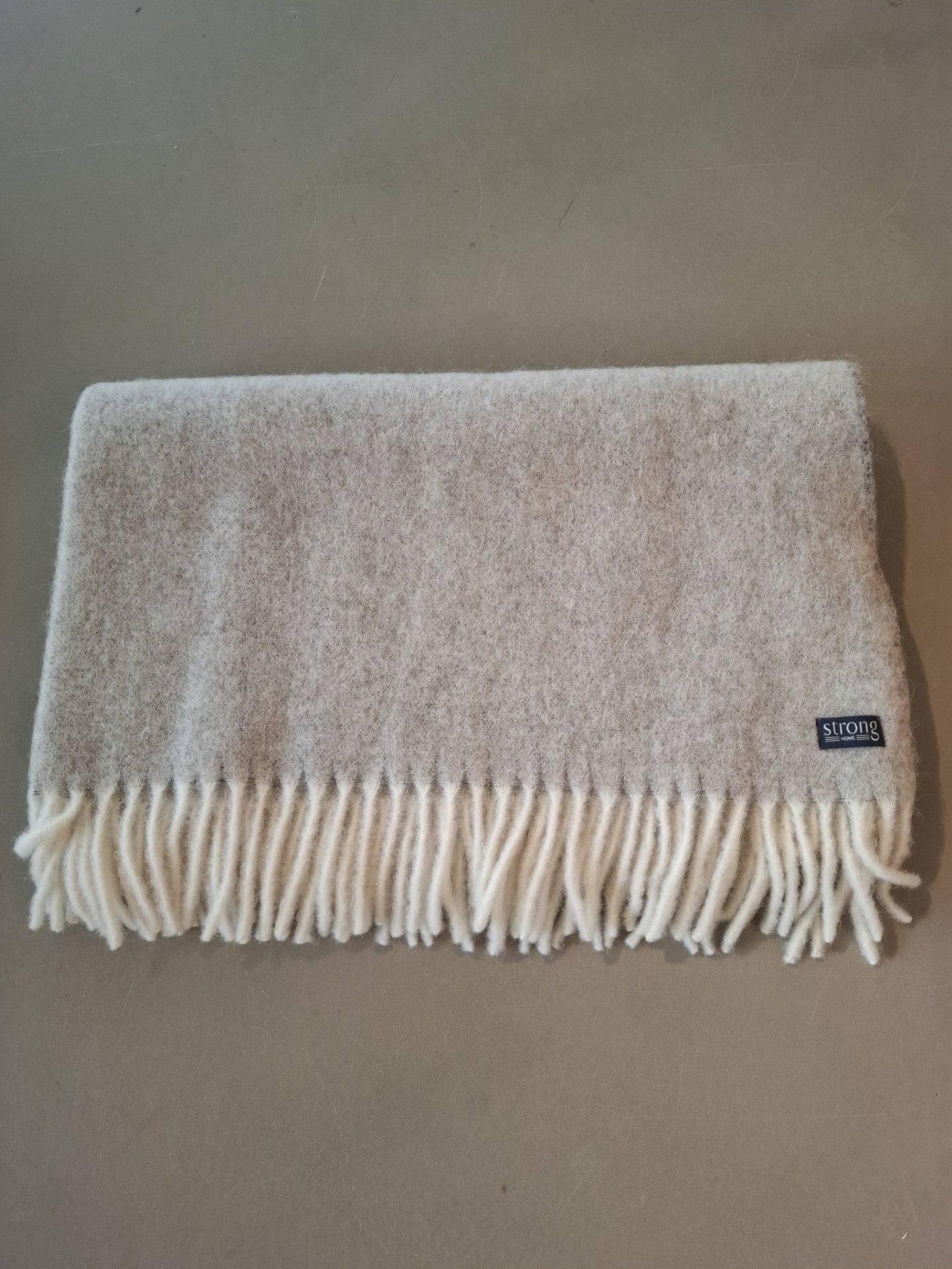 CHUNKY MELANGE THROW SAND