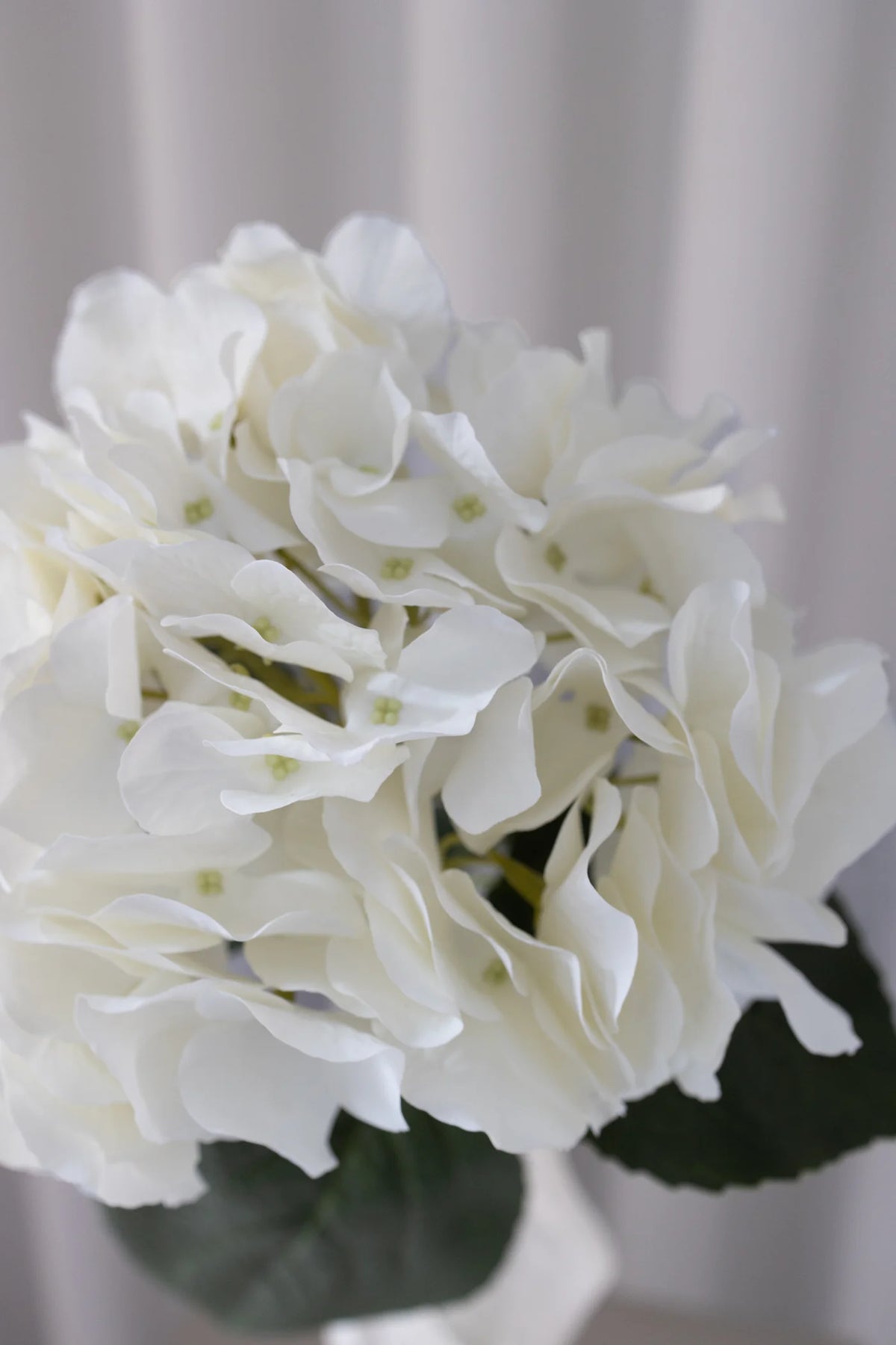 LIFELIKE HYDRANGEA WHITE