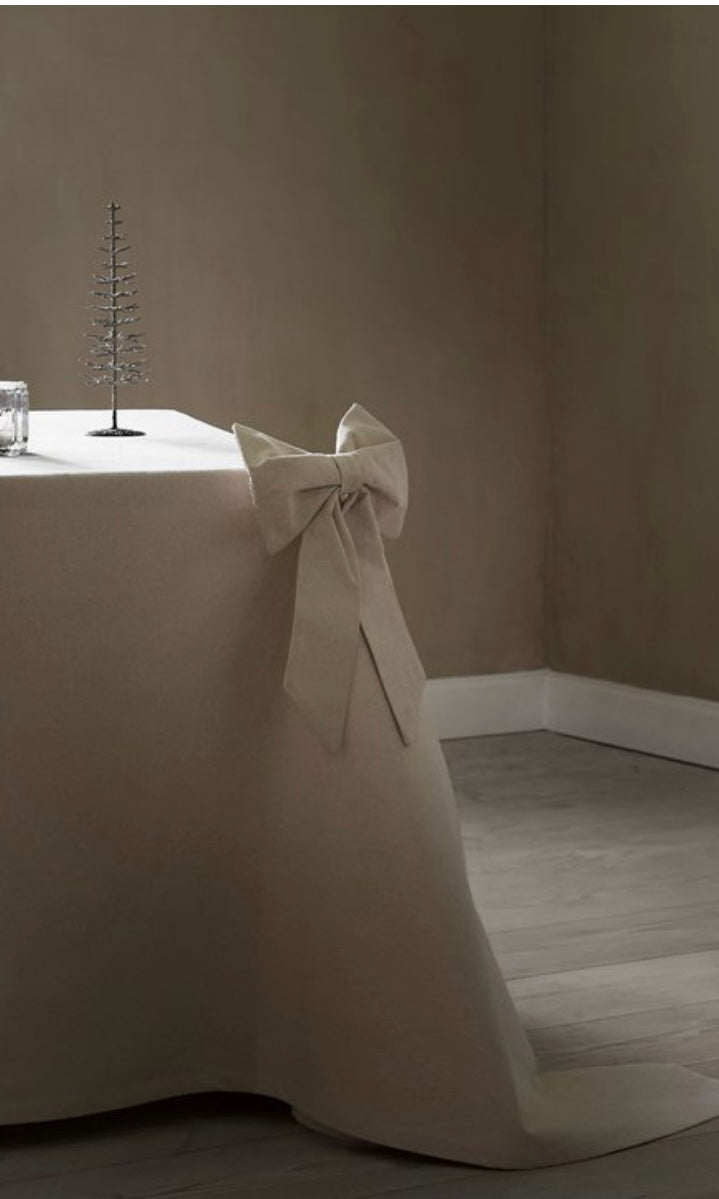Christmas bow, 28x18 cm, cotton canvas, cream