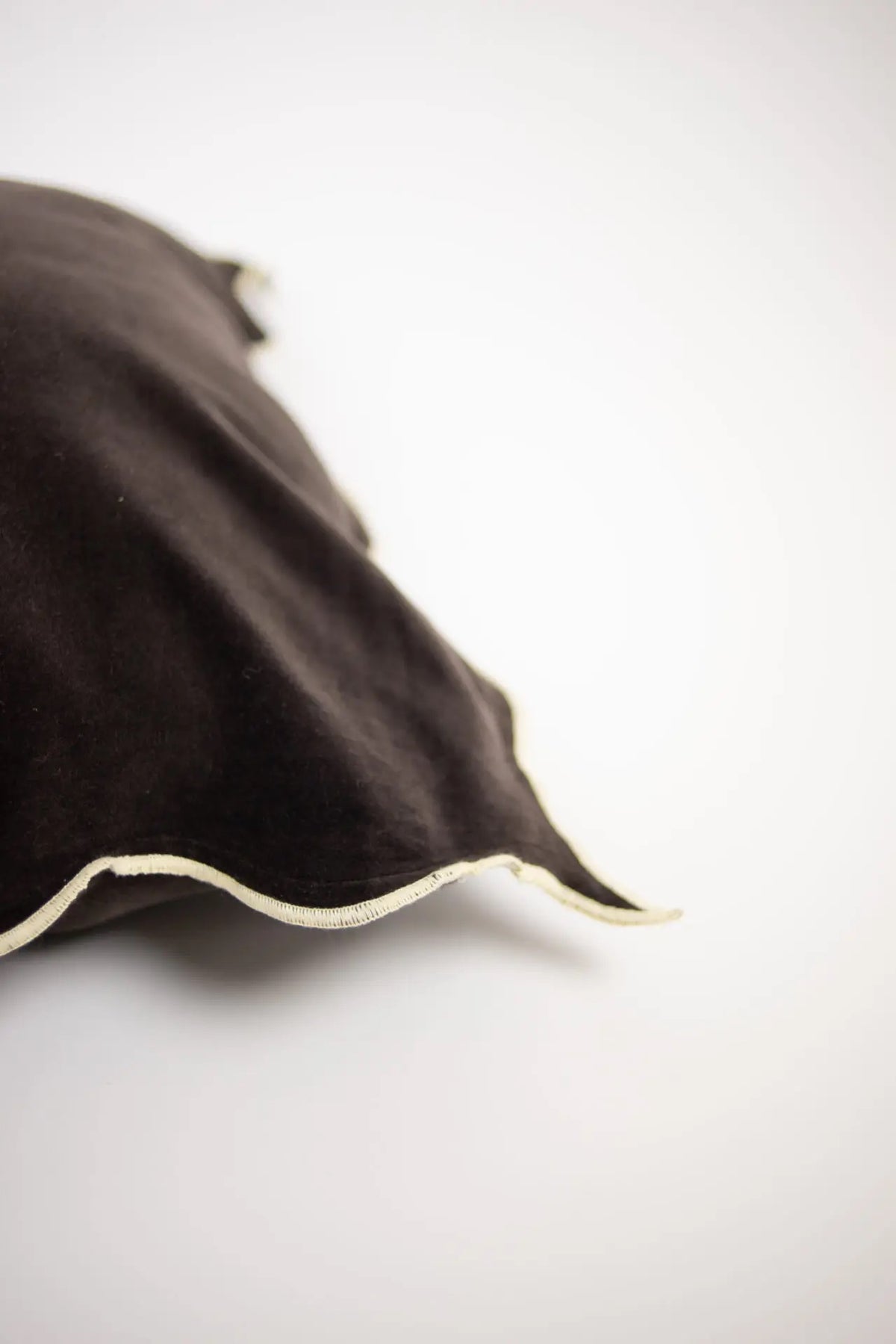 LOLA KAFFE CUCHION 50X50
