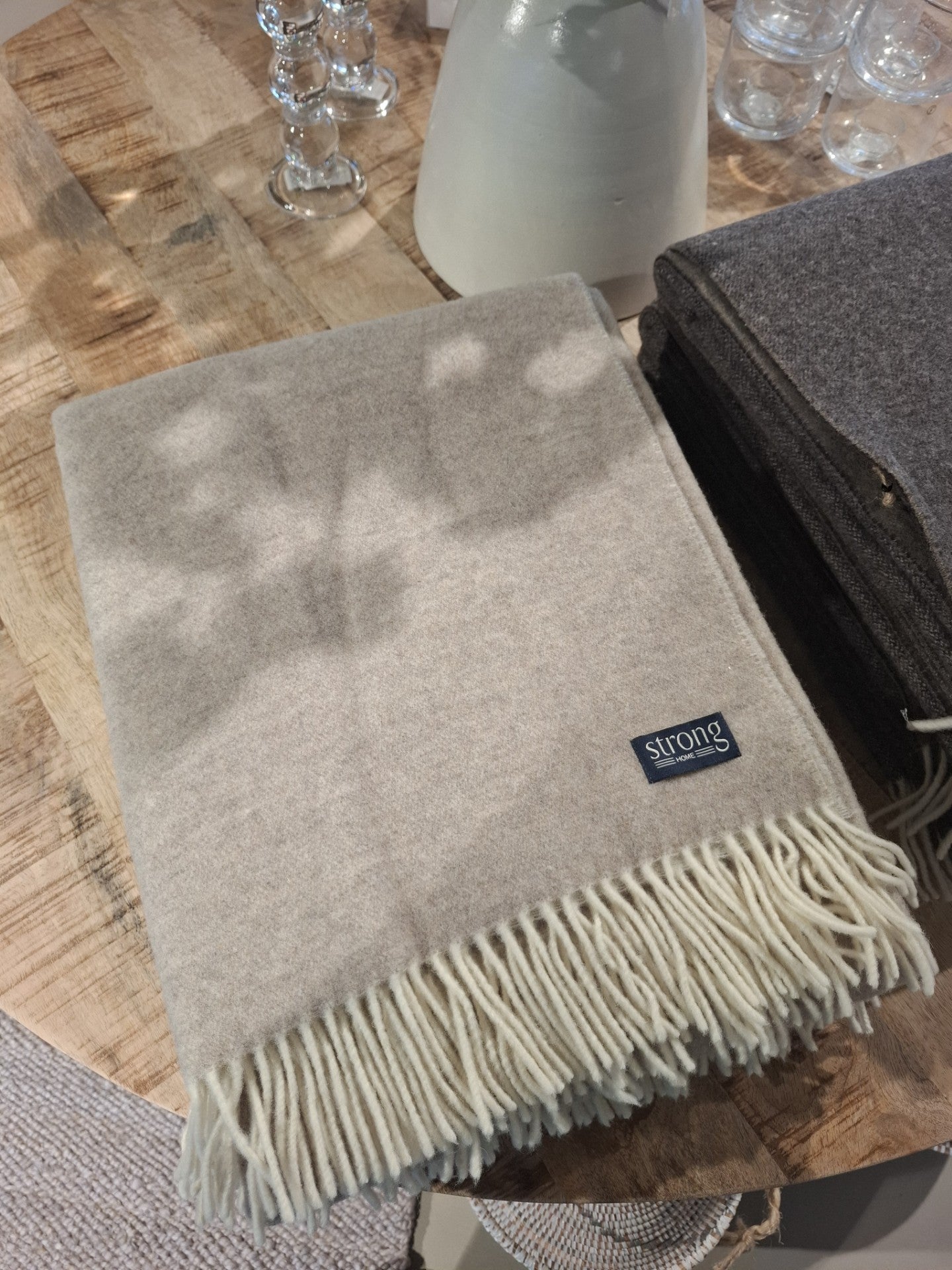 TWIN COLOR THROW CAMEL MELANGE