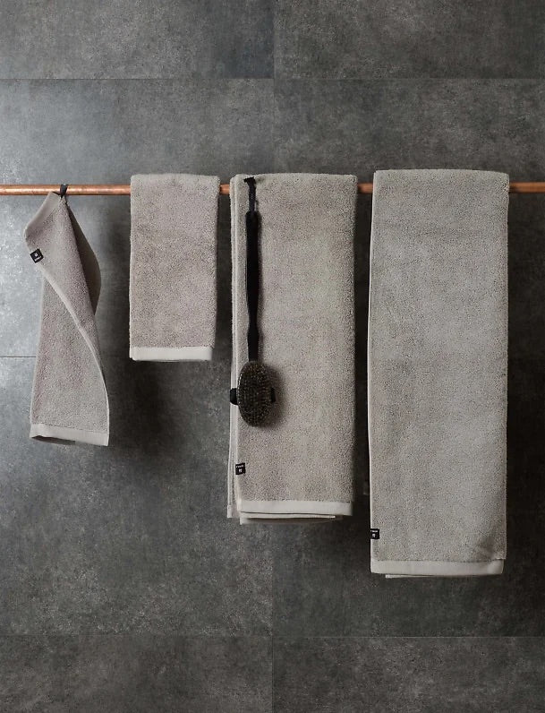 Maxime towel Lead 100x150