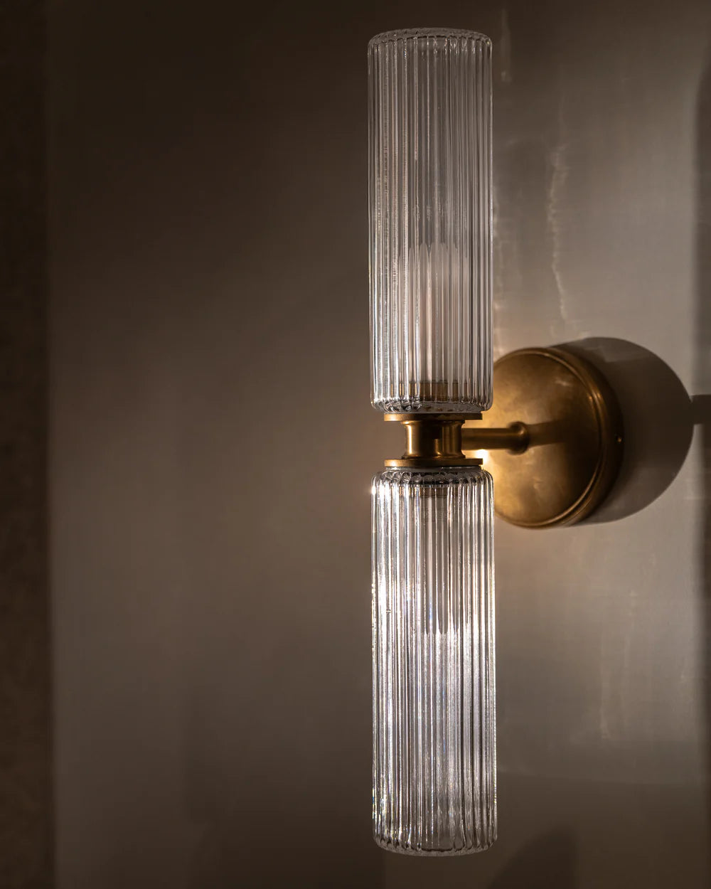 Claremont Medium Wall Light antique brass
