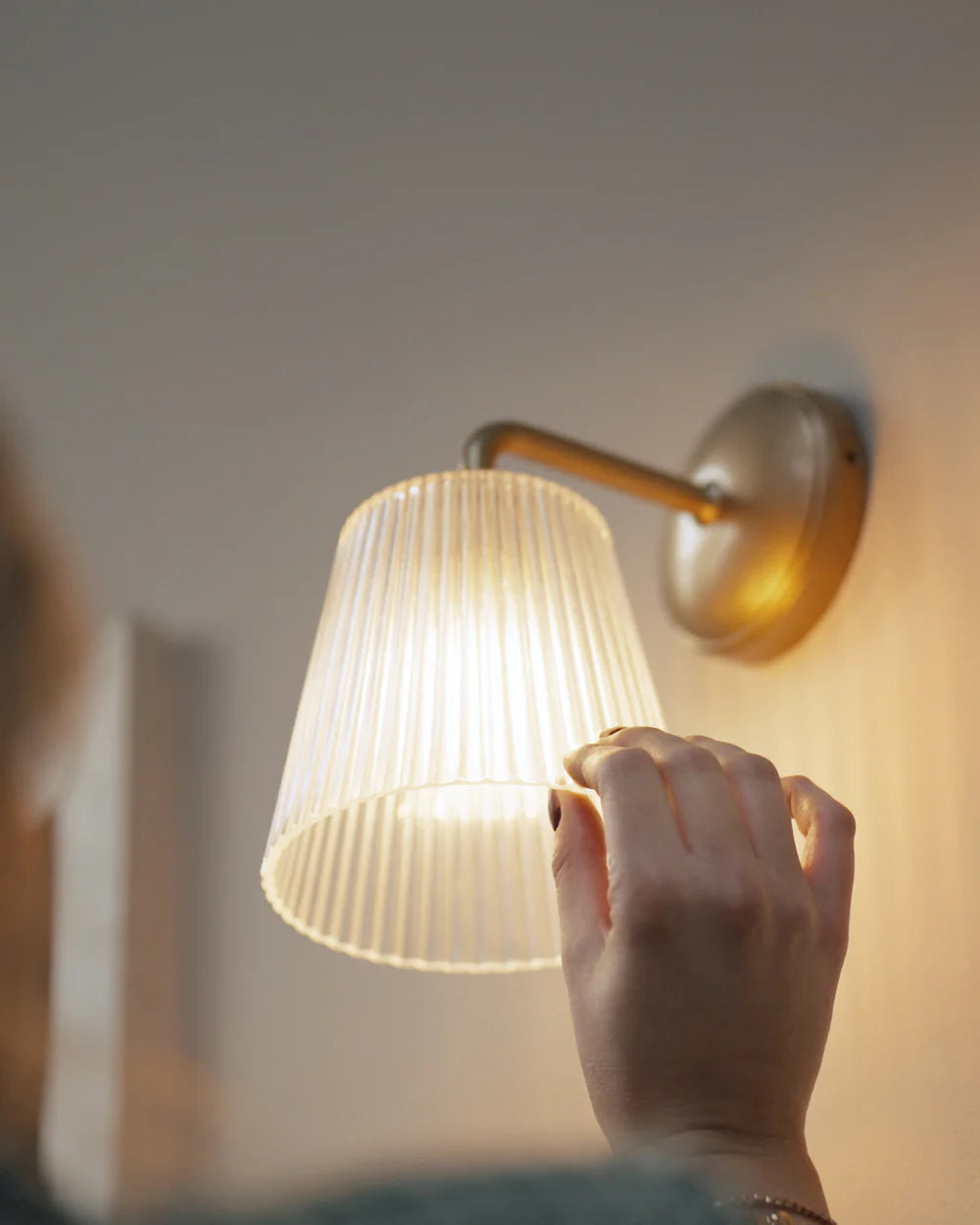 Richmond Medium Wall Light fluted glass antique brass