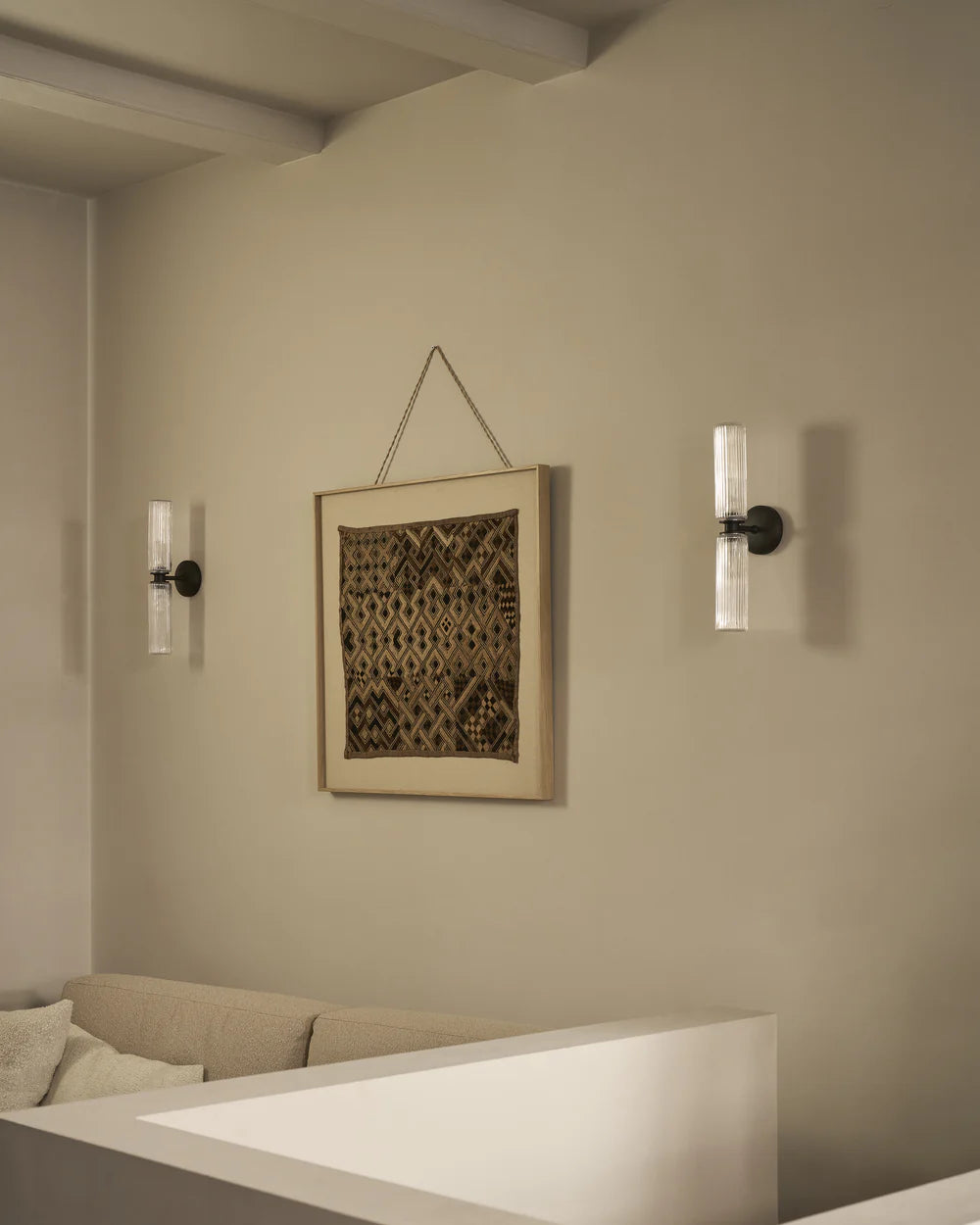 Claremont Medium Wall light bronze