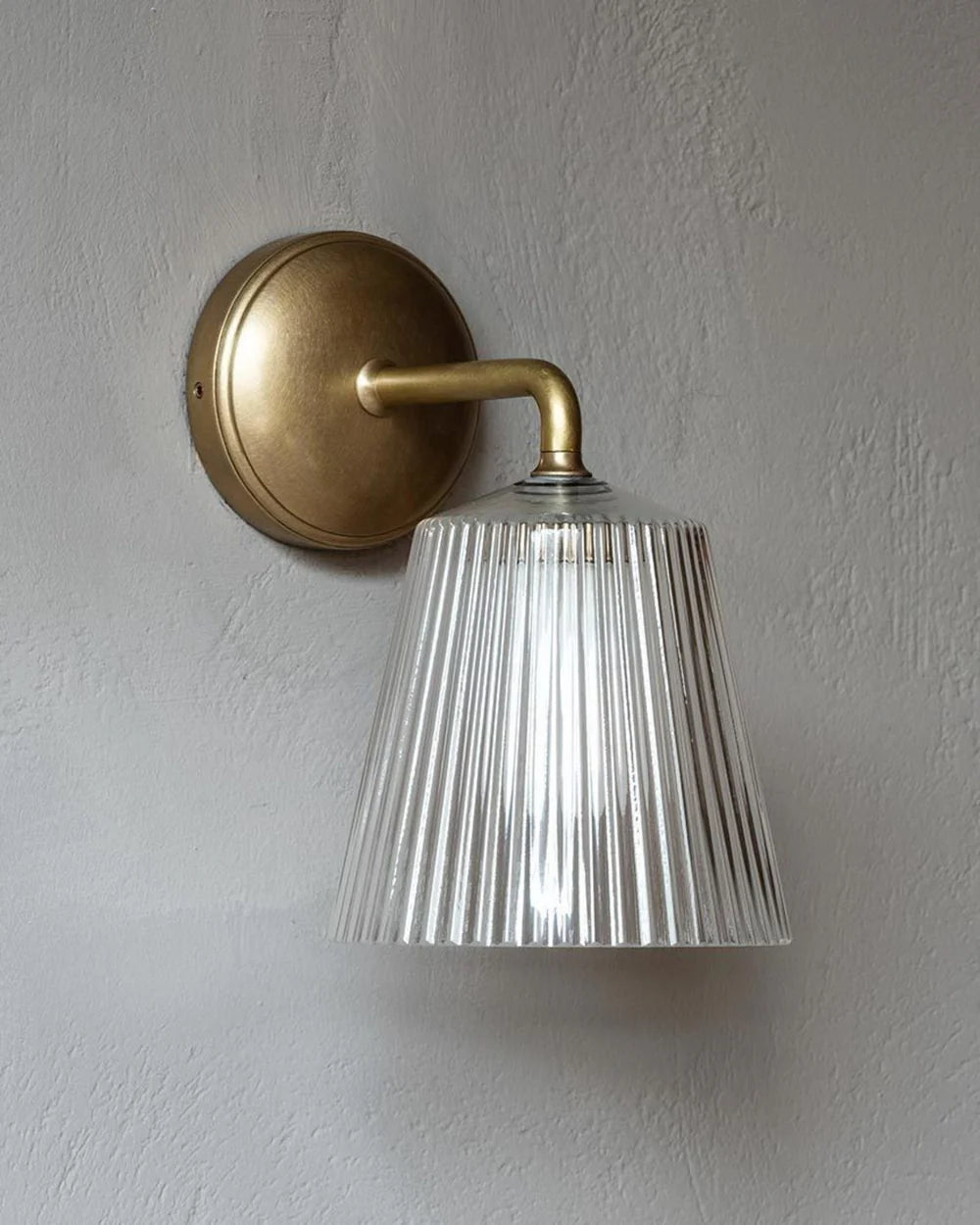 Richmond Medium Wall Light fluted glass antique brass