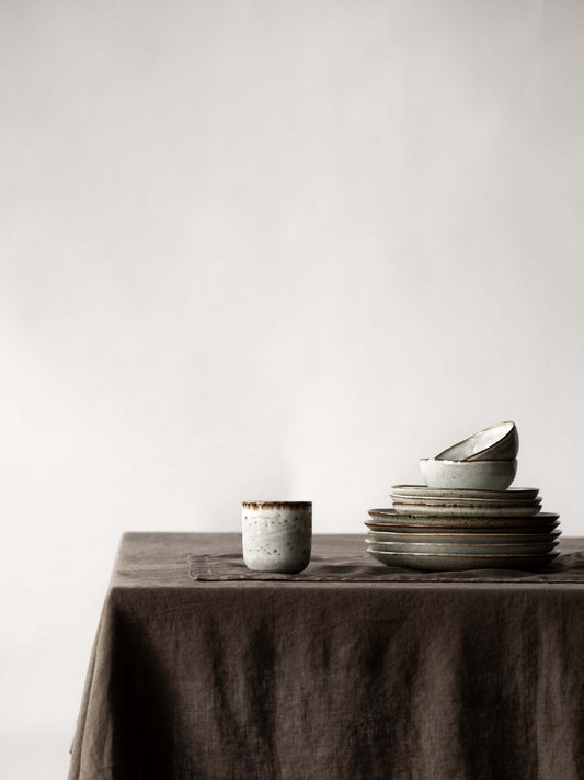 Tablecloth linen 145x330 taupe