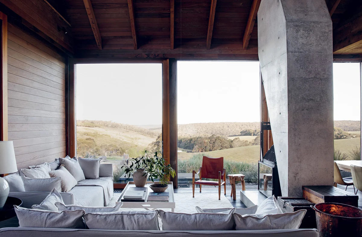 THE ART OF CREATING A BEAUTIFUL HOME