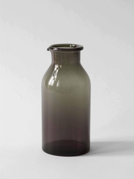 Ivy Pitcher Smoke