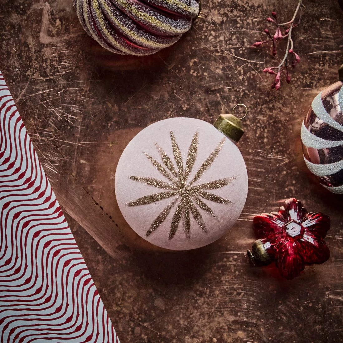 CHRISTMAS ORNAMENTS FLOS ROSE