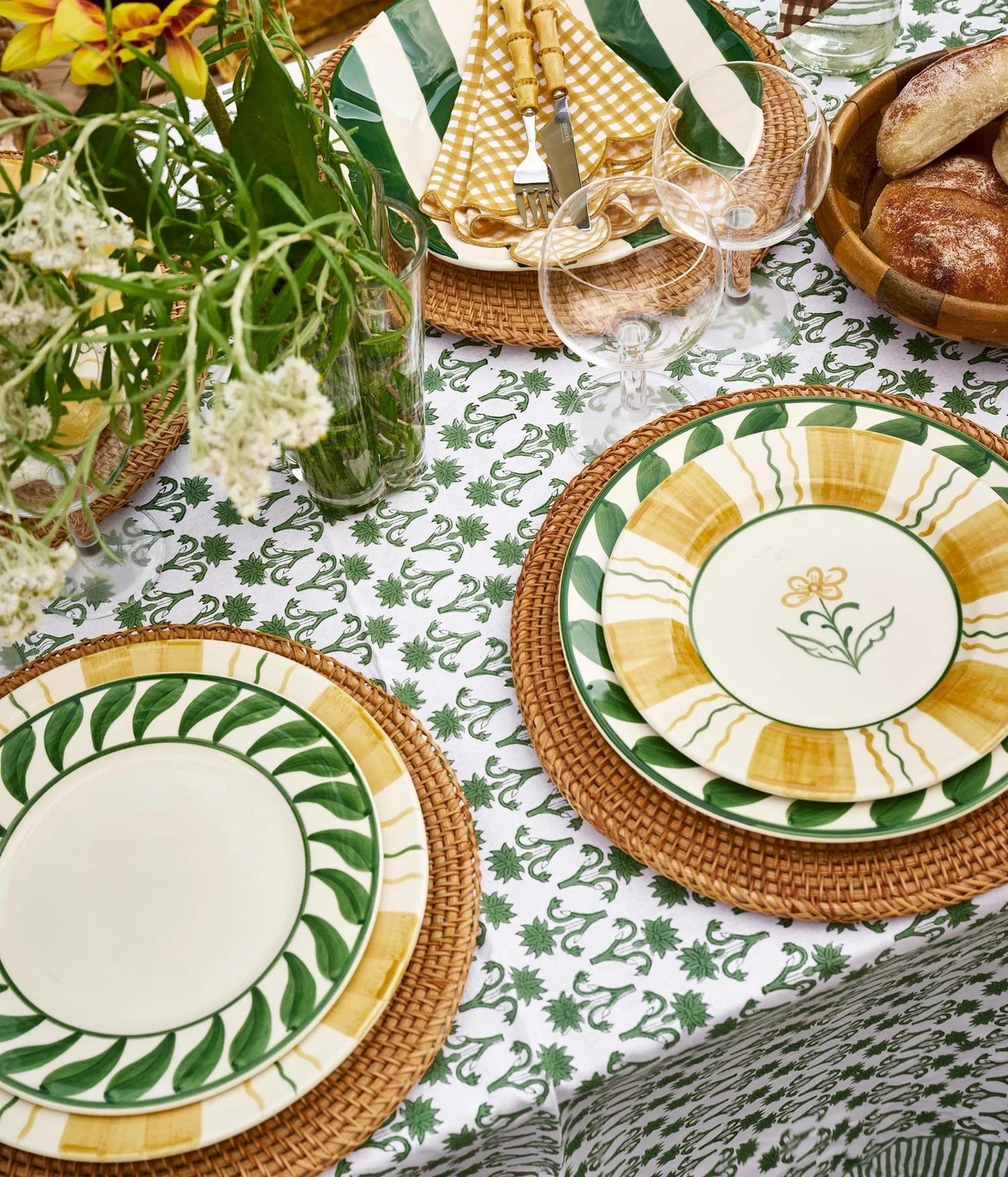 SWIRL DINNER PLATE 28CM GREEN