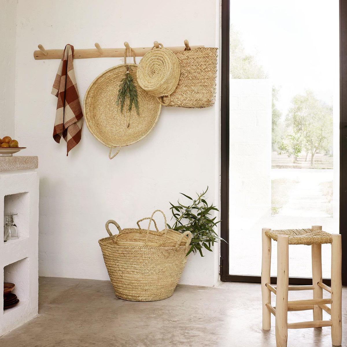 Basket palm leaves