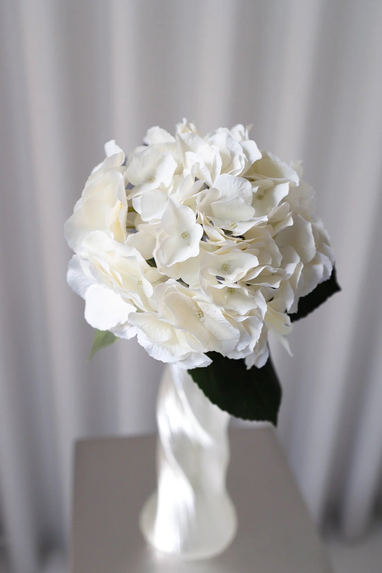 LIFELIKE HYDRANGEA CREME